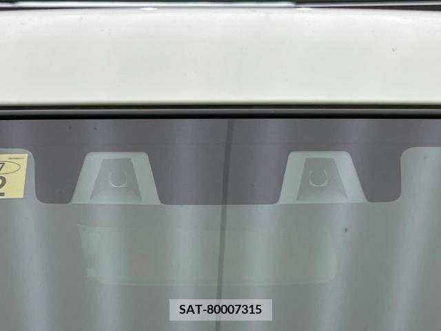 Suzuki HUSTLER 2022-02 244220-2