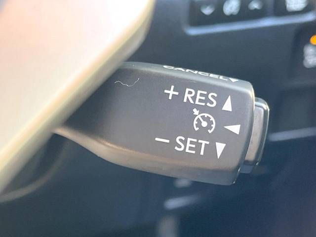 Lexus IS 2013-09 185307-2