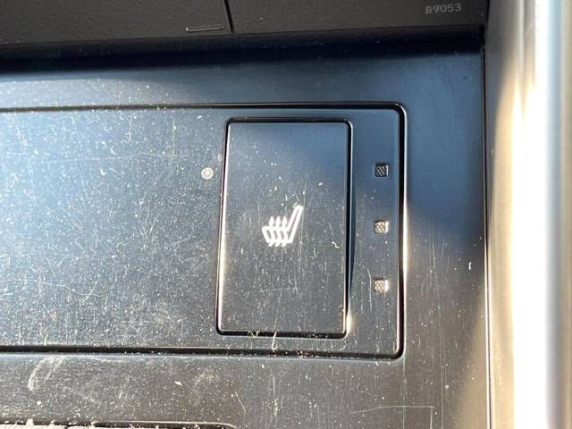 Lexus IS 2013-09 185307-7