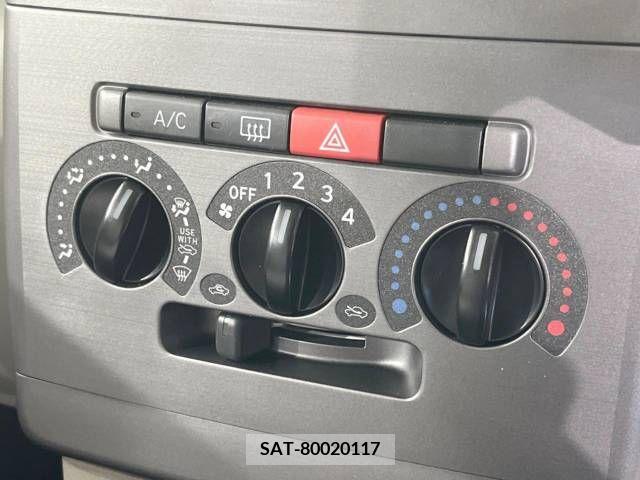 Daihatsu MOVE CONTE 2014-08 279215-7