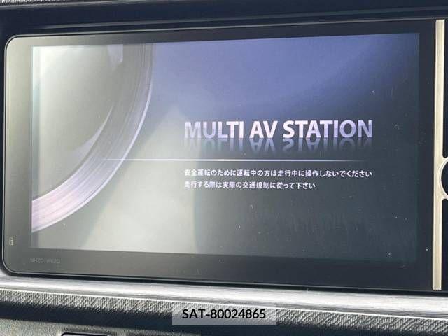 Toyota AQUA 2014-05 292121-2