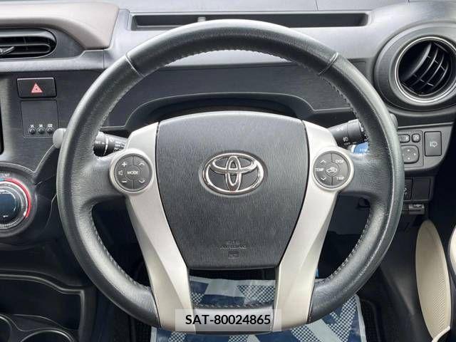 Toyota AQUA 2014-05 292121-11