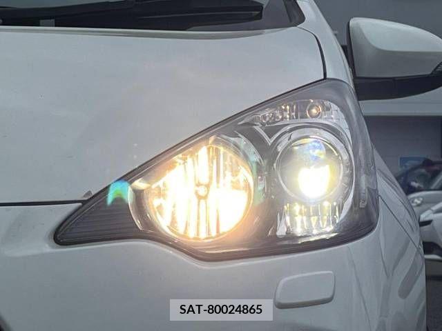 Toyota AQUA 2014-05 292121-12