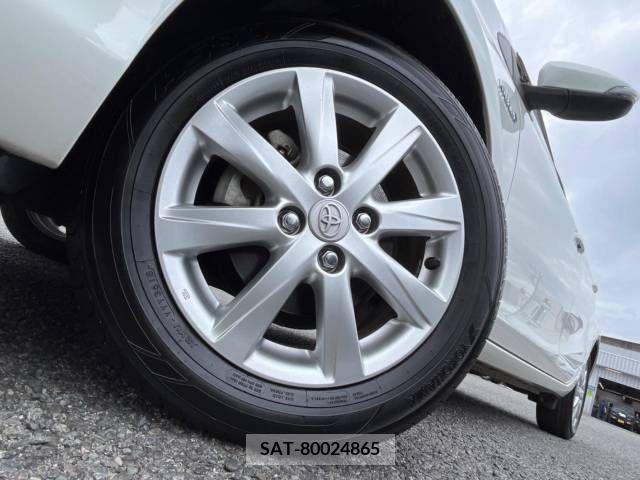 Toyota AQUA 2014-05 292121-13