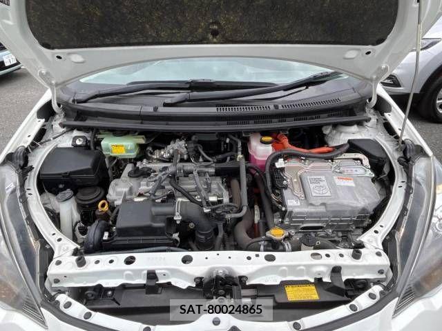 Toyota AQUA 2014-05 292121-18