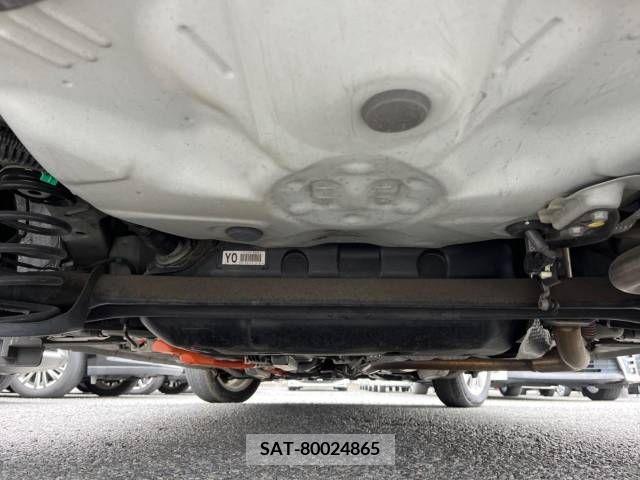 Toyota AQUA 2014-05 292121-19