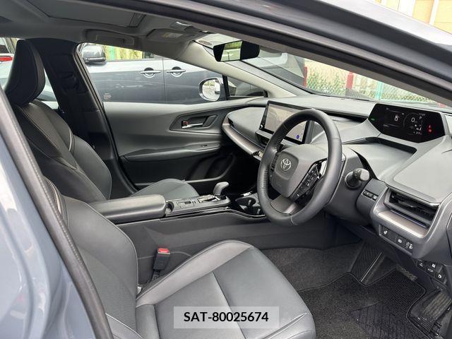 Toyota PRIUS 2023-01 380452-17