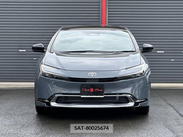 Toyota PRIUS 2023-01 380452-24