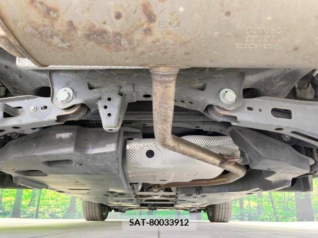Toyota C-HR 2018-07 264228-18