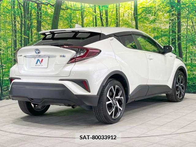 Toyota C-HR 2018-07 264228-17