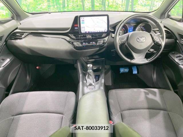 Toyota C-HR 2018-07 264228-1