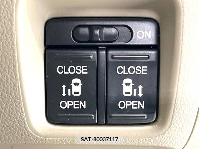 Honda N BOX 2012-04 306425-2
