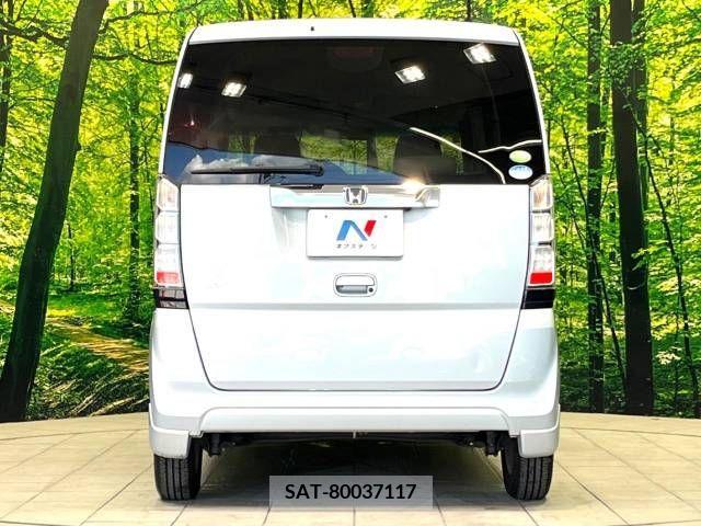Honda N BOX 2012-04 306425-15