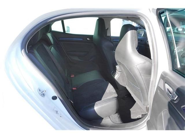 Renault MEGANE 2018-06 189884-10