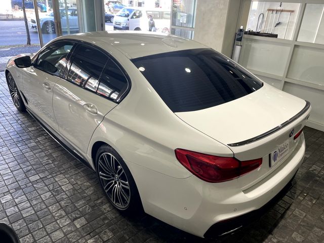 Bmw 5 SERIES 2019-07 193739-24