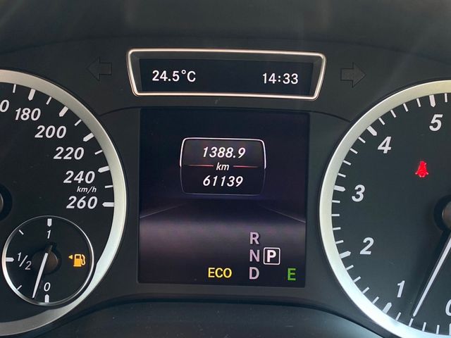 Mercedes Benz B-CLASS 2014-02 10457-29