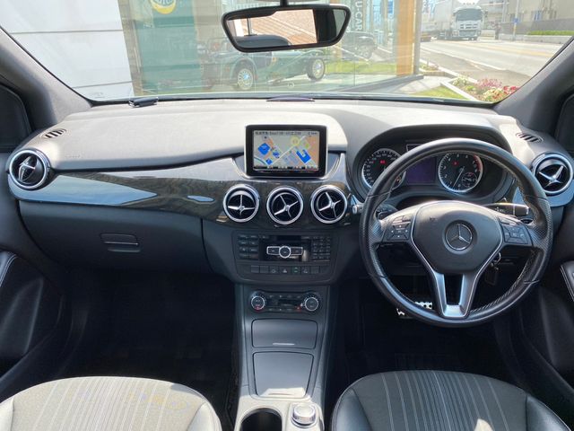 Mercedes Benz B-CLASS 2014-02 10457-15