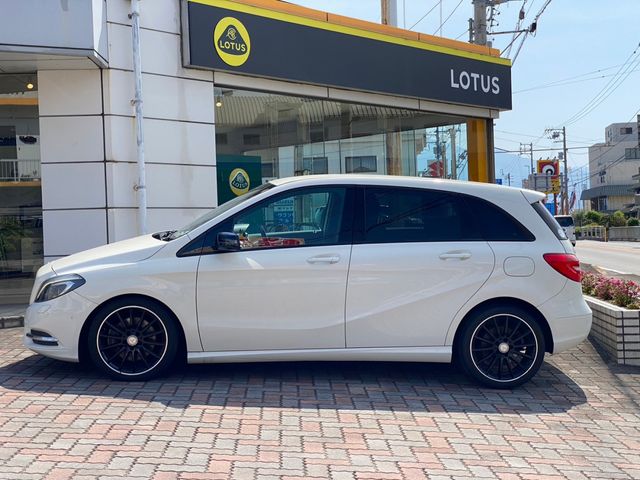 Mercedes Benz B-CLASS 2014-02 10457-2