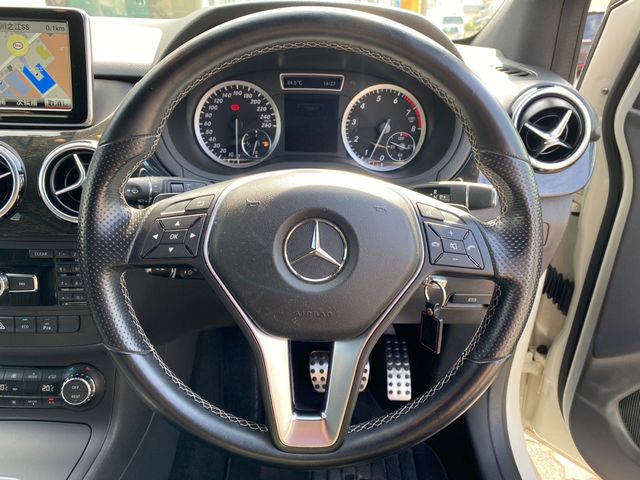 Mercedes Benz B-CLASS 2014-02 10457-14