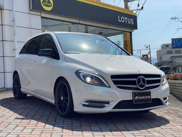 Mercedes Benz B-CLASS 2014-02 10457-1
