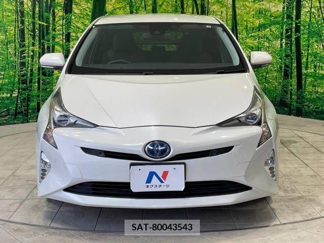 Toyota PRIUS 2017-11 366537-14