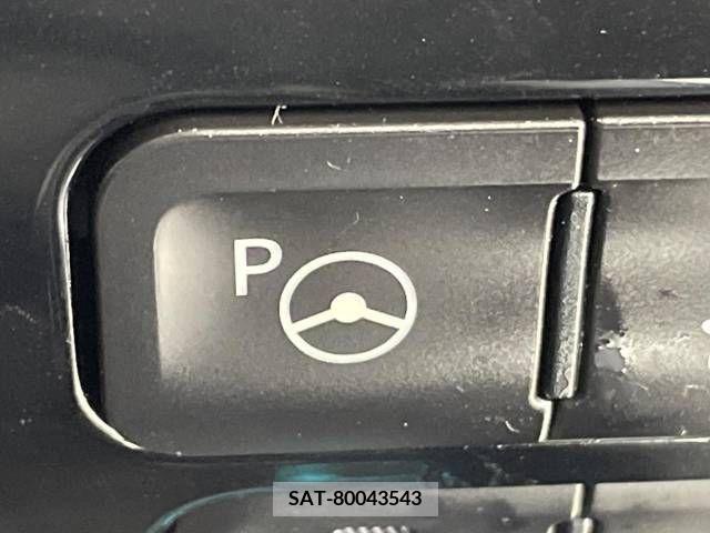 Toyota PRIUS 2017-11 366537-7