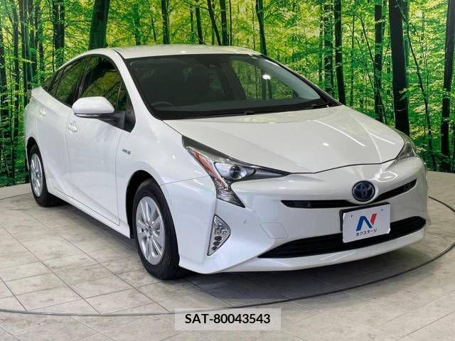 Toyota PRIUS 2017-11 366537-17