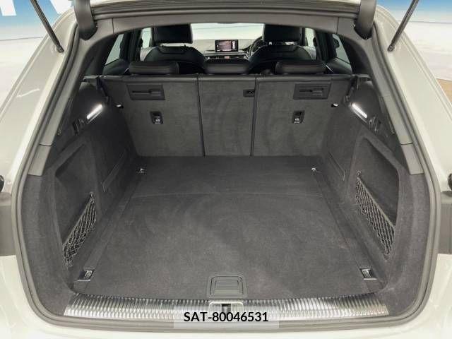 Audi A4 2017-12 261028-11