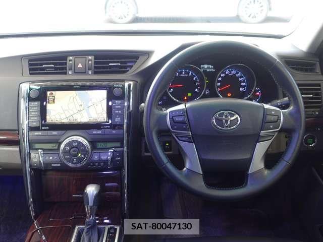 Toyota MARK X 2012-12 211456-16