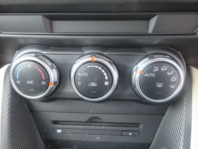 Mazda DEMIO 2015-01 191408-14