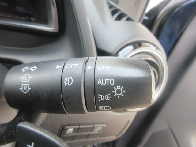 Mazda DEMIO 2015-01 191408-25