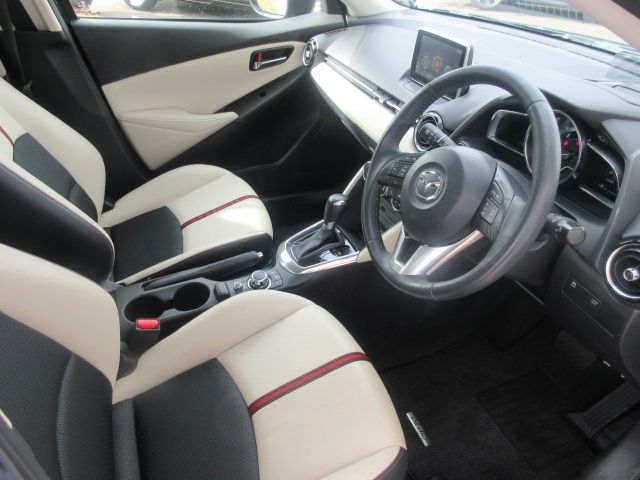 Mazda DEMIO 2015-01 191408-10