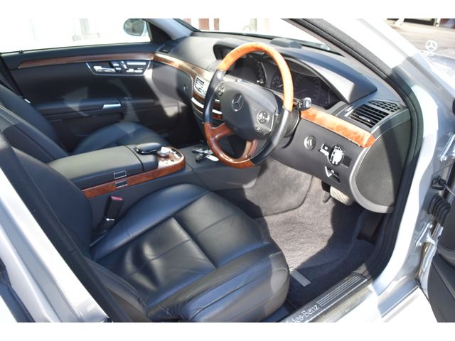 Mercedes Benz S-CLASS 2007-03 182822-11