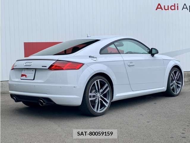 Audi TT 2015-09 383972-1