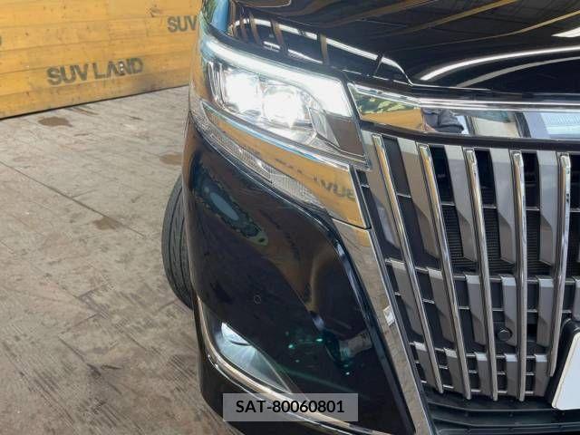 Toyota ESQUIRE 2020-05 377568-13