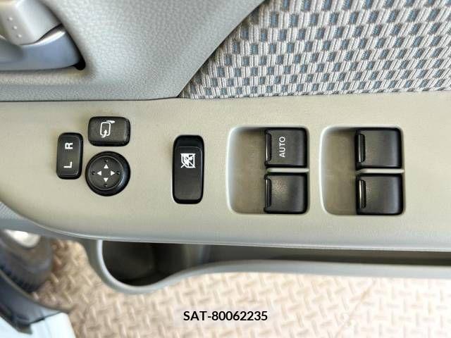 Suzuki EVERY WAGON 2018-10 301700-7