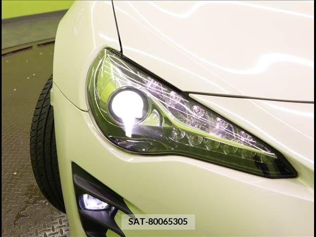 Toyota 86 2018-06 332121-27