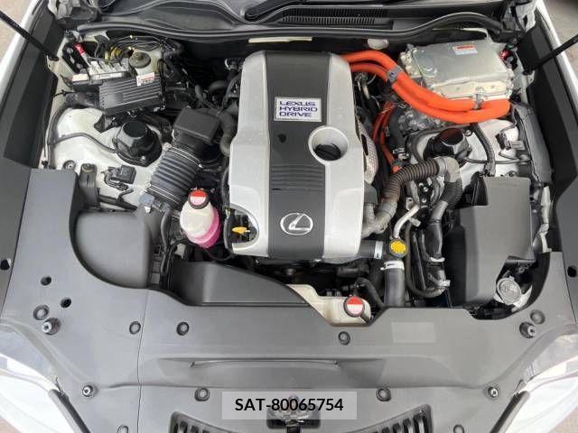 Lexus RC 2015-02 300052-18
