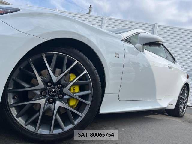 Lexus RC 2015-02 300052-13