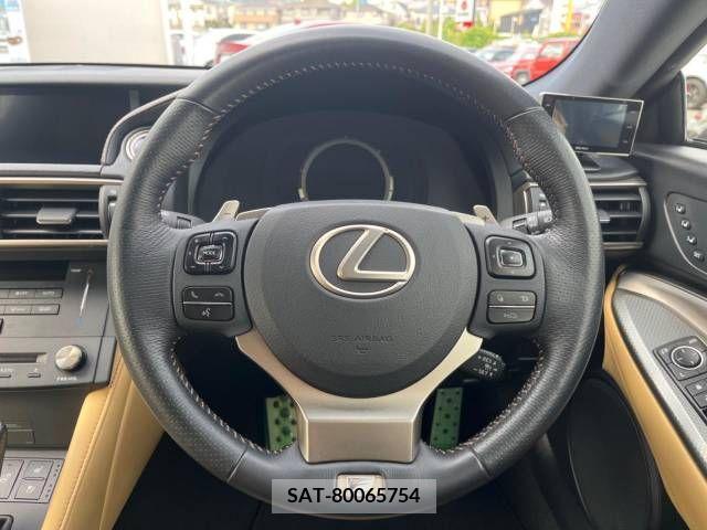 Lexus RC 2015-02 300052-11