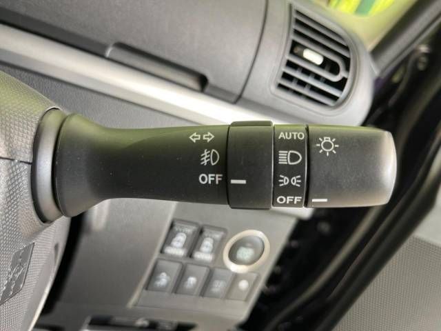 Daihatsu TANTO CUSTOM 2014-09 6423-6