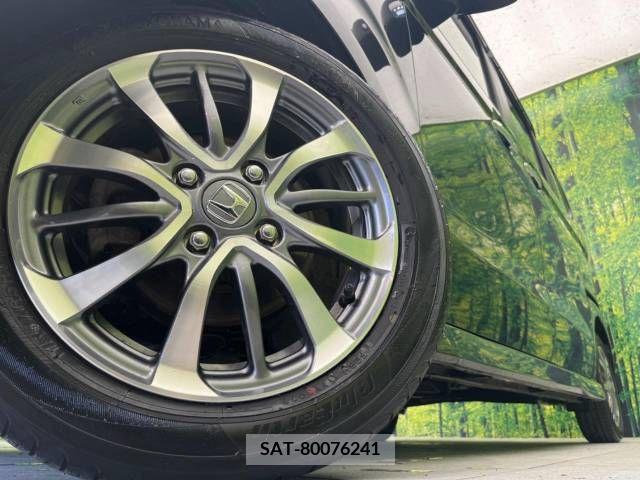 Honda N BOX 2022-11 307424-13