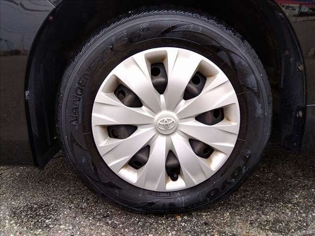 Toyota VOXY 2014-07 196606-15