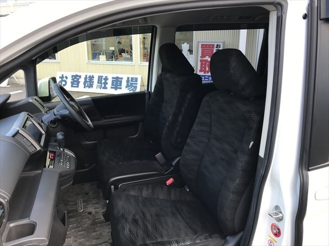 Honda e 2014-03 180998-4