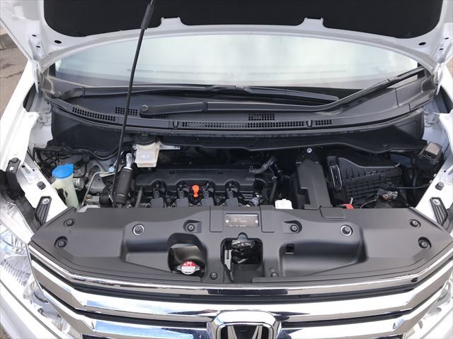 Honda e 2014-03 180998-11