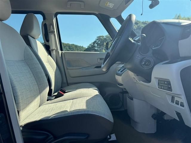 Nissan ROOX 2021-10 191012-13