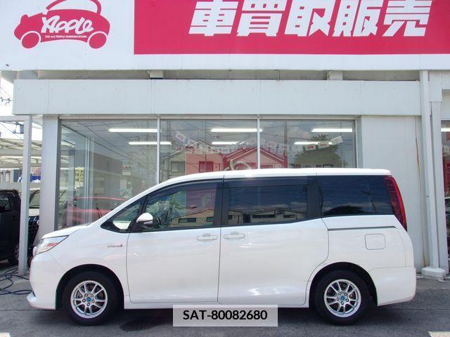 Toyota NOAH HYBRID 2014-10 365187-4