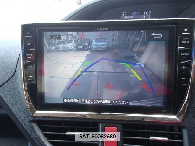 Toyota NOAH HYBRID 2014-10 365187-8