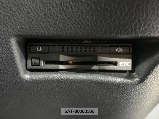 Toyota SIENTA 2016-06 224644-5