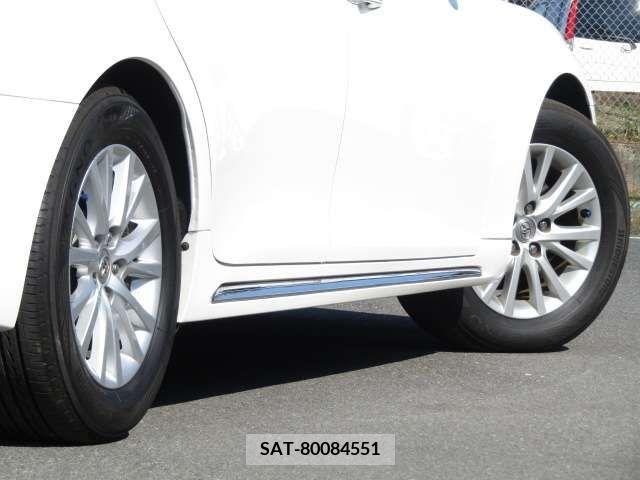 Toyota MARK X 2012-11 373969-7